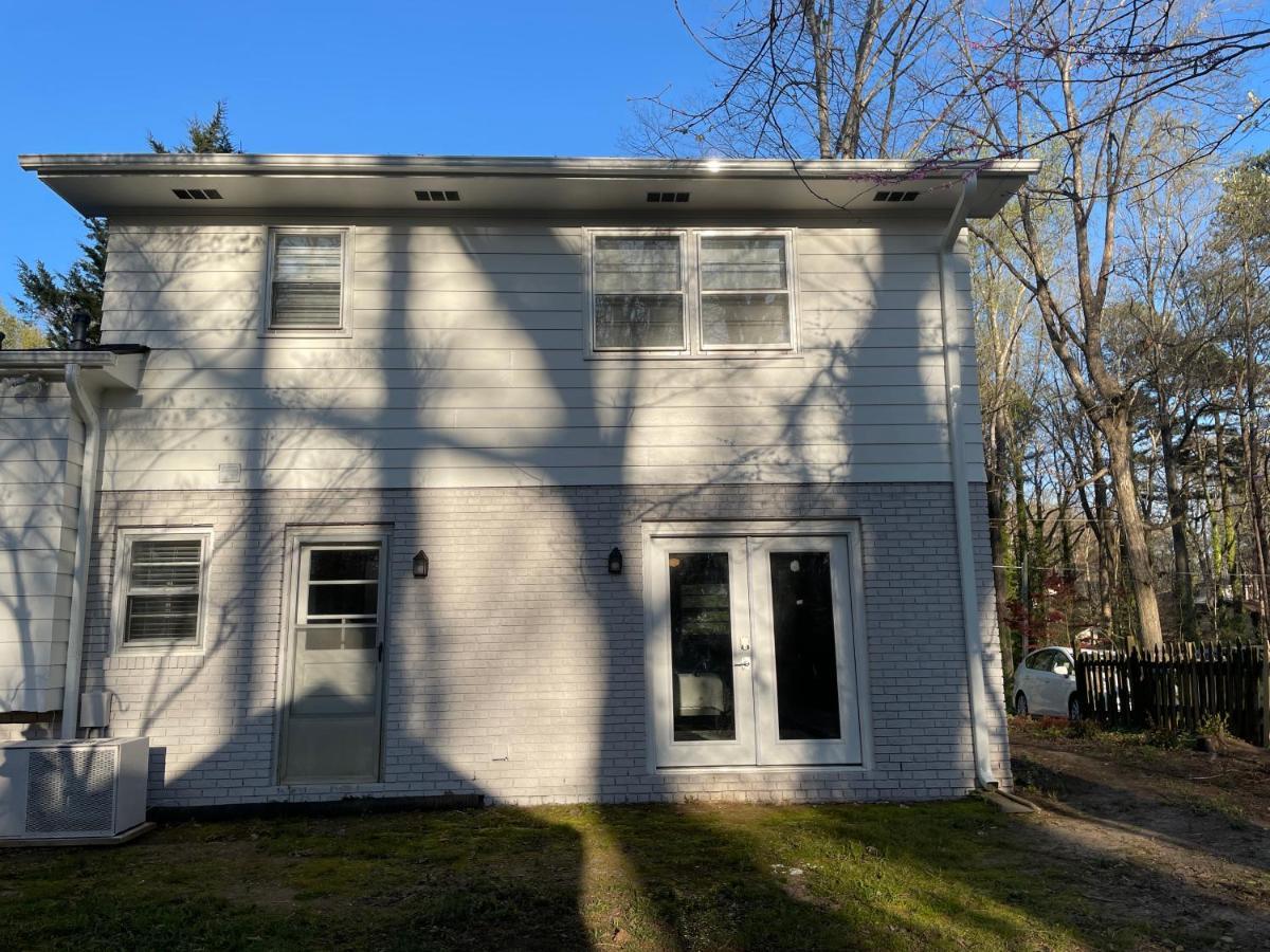 Serene Landing Place Near Downtown Cary Exterior photo